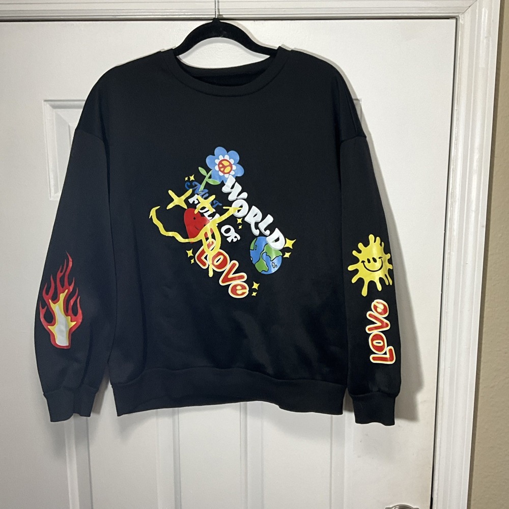 World Full Of Love Graphic Black Long Sleeve Pullover Sweatshirt Men's Large